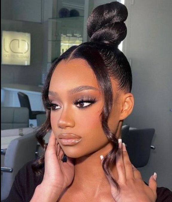 How to Style Your Hair When It's Oily and You're Between Hair Appointments: Top Tips for a Flawless Look